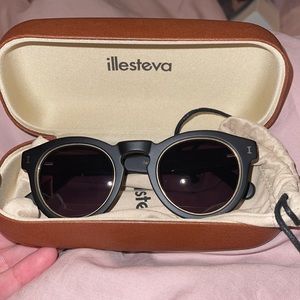 Illesteva sunglasses